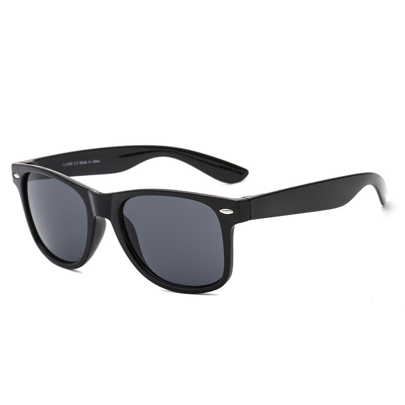 JH Promotional Wholesale Cheap Custom Logo UV400 CE Plastic Classic Black Vintage Shades Sunglasses 2019
